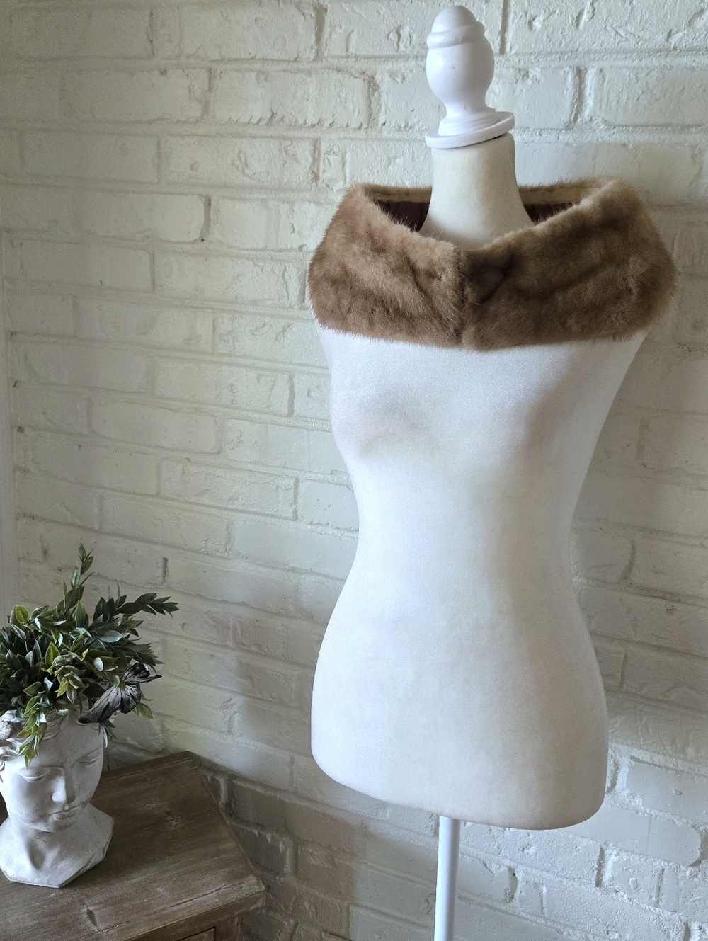 Vtg 50s Detachable Mink Fur Collar, Pastel Brown